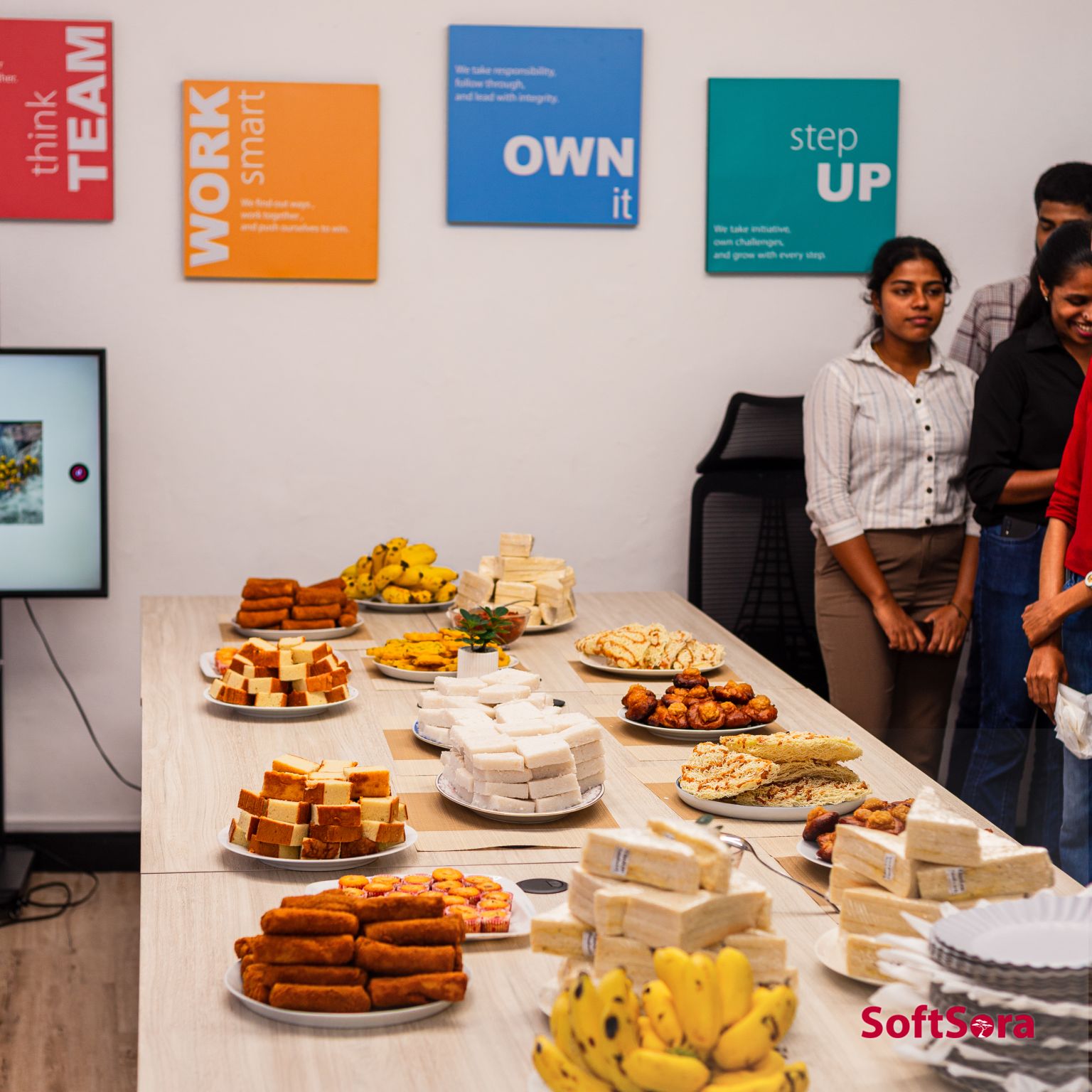 SOFTSORA HQ, OPENING DAY · 10