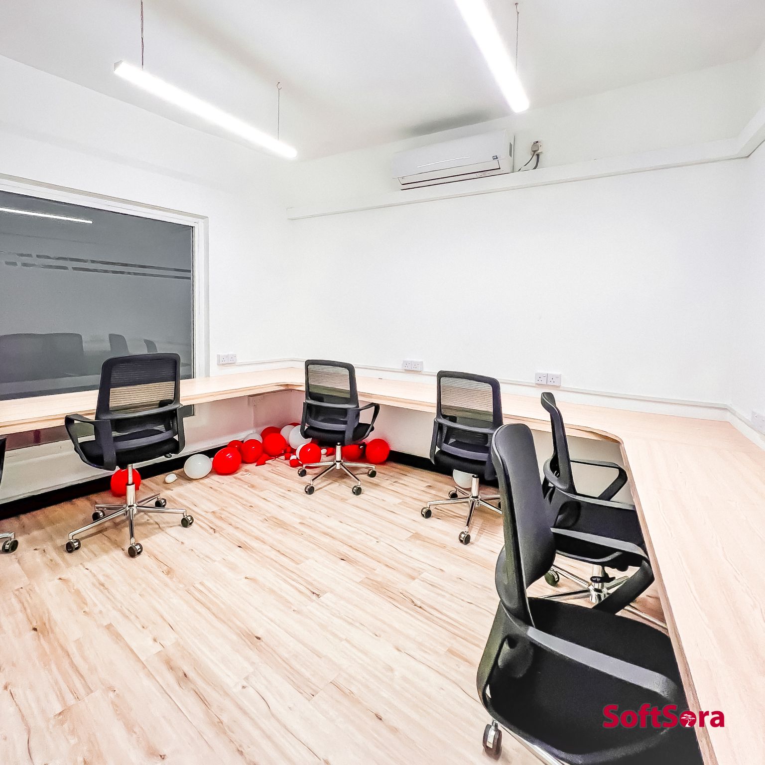 SOFTSORA HQ, OPENING DAY · 11